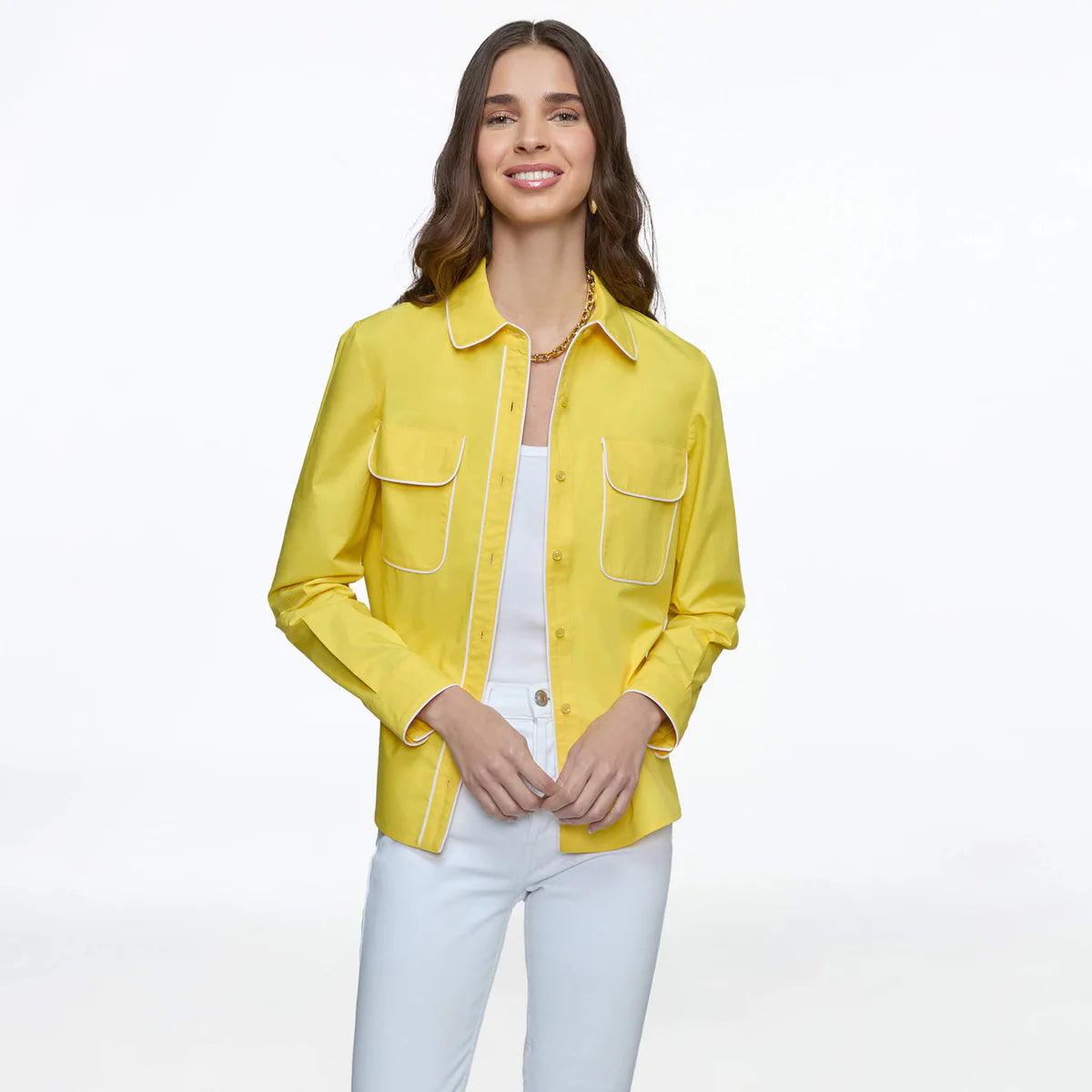 CAMISA AMARILLA CON BIES BLANCO