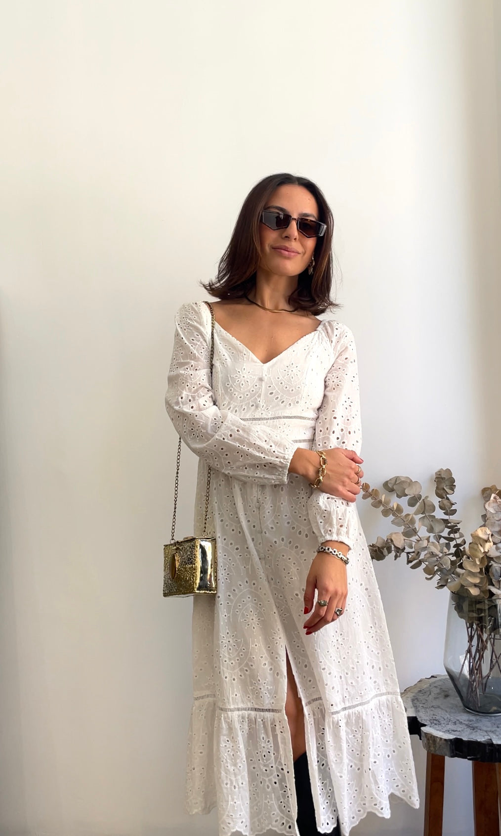 VESTIDO BLANCO BORDADO