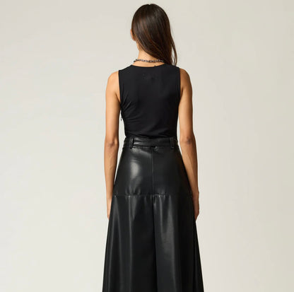 VESTIDO NERO PIEL CON CINTURÓN