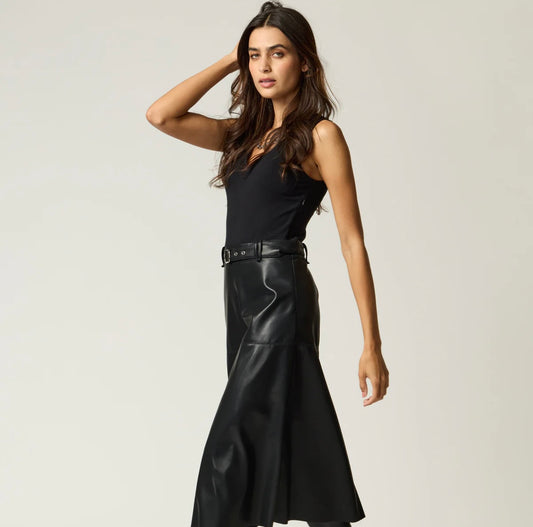 VESTIDO NERO PIEL CON CINTURÓN